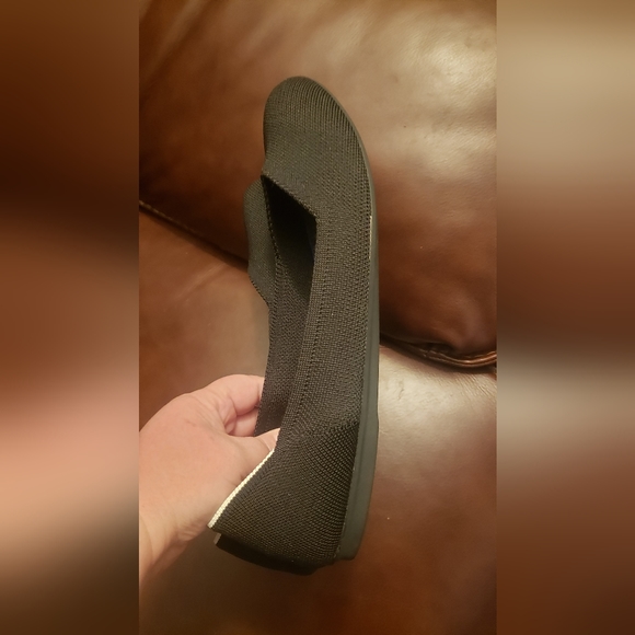 Rothy's like new - Picture 2 of 4